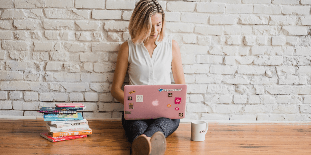 What Is A Social Media Influencer & How To Work With Them?